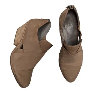 Eileen Fisher Jenkins Beige Nubuck Leather Criss Cross Block Heel Ankle Boots 8