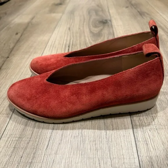 Eileen Fisher Suede Slip-On Flats 8.5