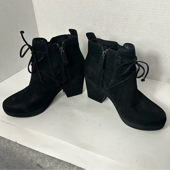 Eileen Fisher Women’s  Nubuck Leather Ankle Boots Side Zip Block Heel Black