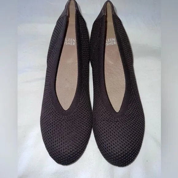 EILEEN FISHER DARK BROWN FLATS- SIZE 7 NWT