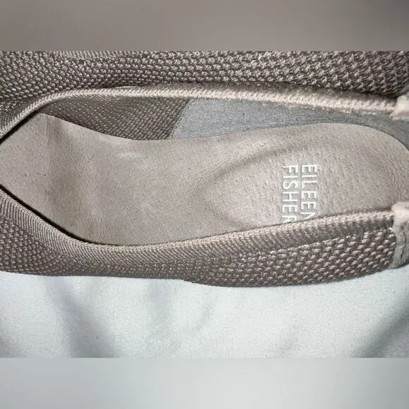 EILEEN FISHER LIGHT TAN FLATS- SIZE 7 NWT
