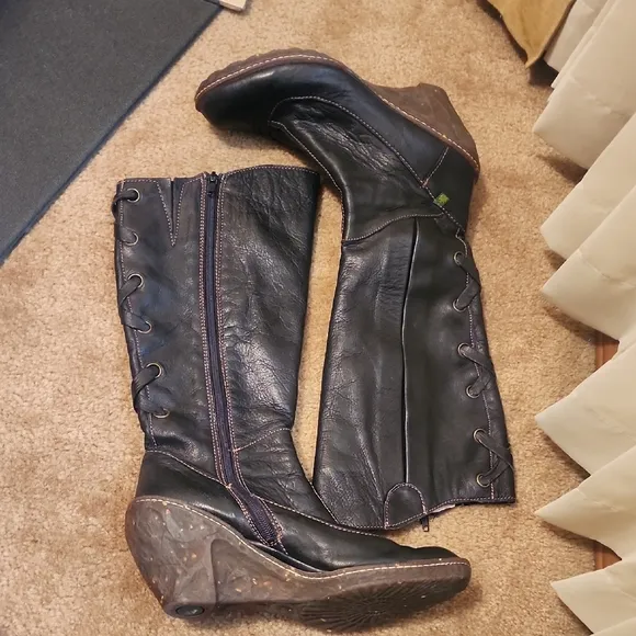 El Naturalista Ambar Leather Side Zip Wedge Tall Boots