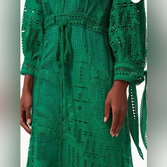 Elegant Green Lace Maxi Dress