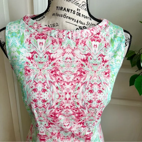 Elie Tahari Sleeveless Damask Print Sheath Dress Pink Sz 6