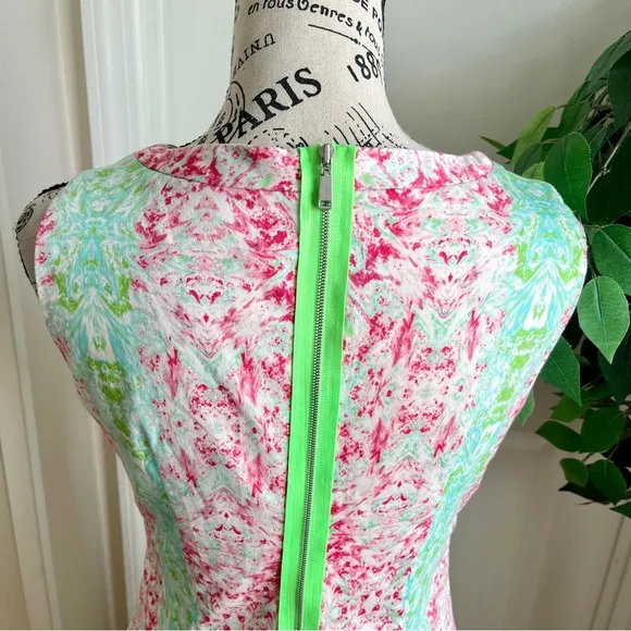 Elie Tahari Sleeveless Damask Print Sheath Dress Pink Sz 6