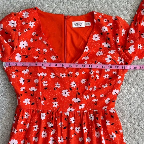 Eliza J Floral V-Neck Fit &amp; Flare Dress Orange/Navy/White Size 8 NWT