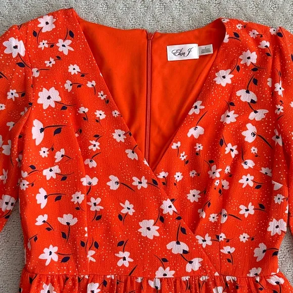 Eliza J Floral V-Neck Fit &amp; Flare Dress Orange/Navy/White Size 8 NWT