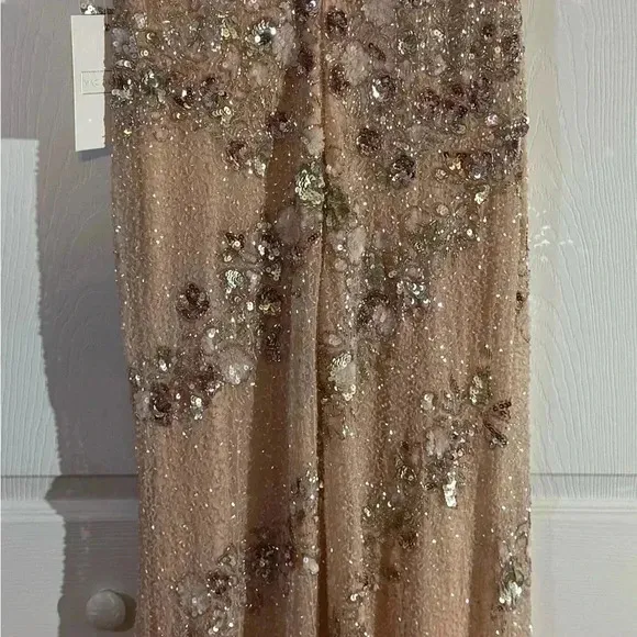 Enchanting High Neckline Straight Dress by Mac Duggal NWT Style 5500