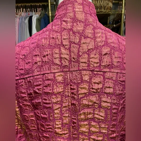 Equine Artwear full zip jacket. Women’s Size Medium.