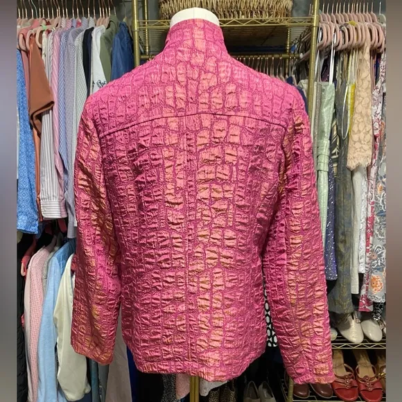 Equine Artwear full zip jacket. Women’s Size Medium.