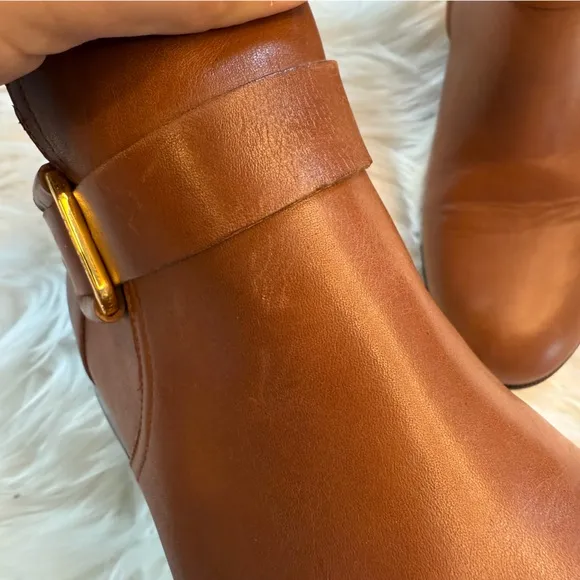 EUC Lauren Ralph Lauren Leather Booties | Size 9 | Tan Gold Buckle