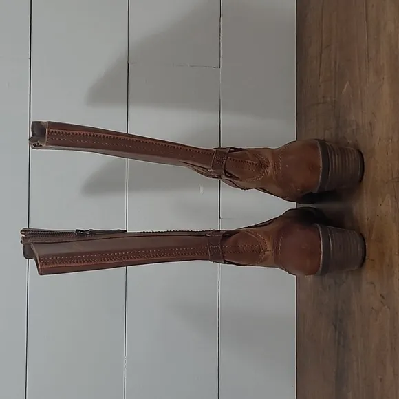 EUC Teva Foxy Tall Cognac Leather Side Zip Waterproof Boots Women's sz 5
