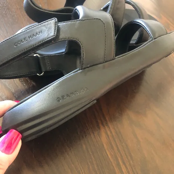 EUC💫Cole Haan Grand Os Zero Black Leather Women's ELLA Sandals Shoes 11 comfy