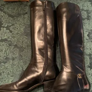 Ferragamo boots
