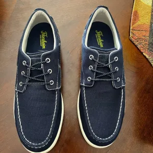 Florsheim Comfortech boat shoes NWT