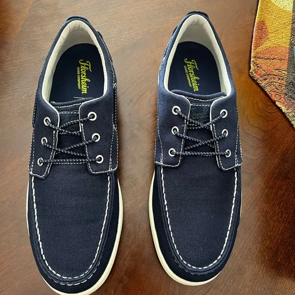 Florsheim Comfortech boat shoes NWT