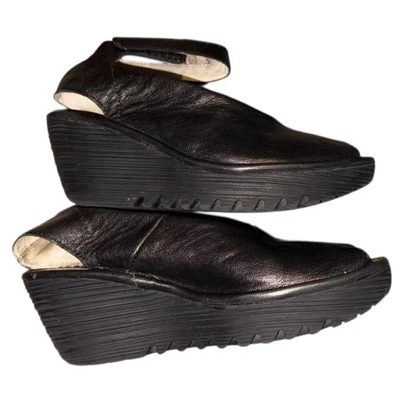 Fly London Ankle Wrap Slingback Peep Toe Black Mousse Chunky Wedge Pump Sandals