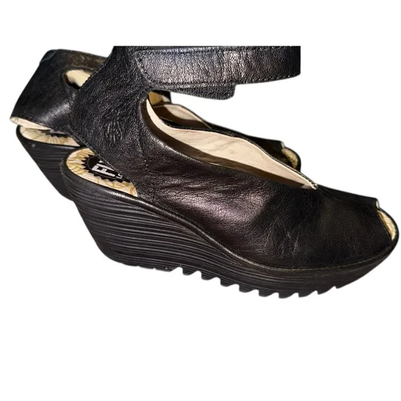 Fly London Ankle Wrap Slingback Peep Toe Black Mousse Chunky Wedge Pump Sandals