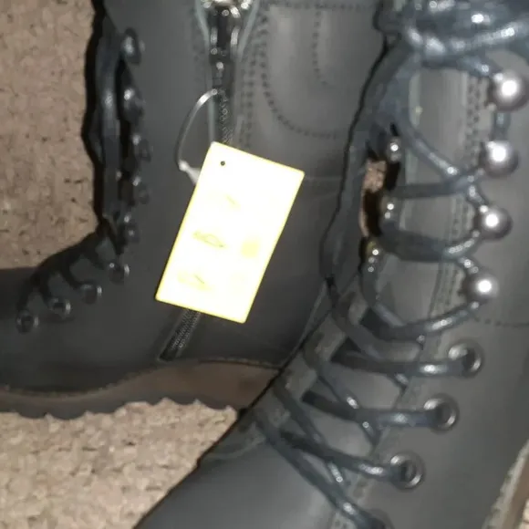 FLY London-SAME-109 FLY-Heritage Black Leather Combat Boots-Side Zip-Sz …