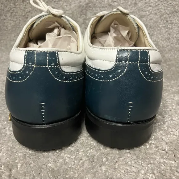 FootJoy Classics Women’s Style 90605 Leather Teal/White Golf Shoes Size 8.5B