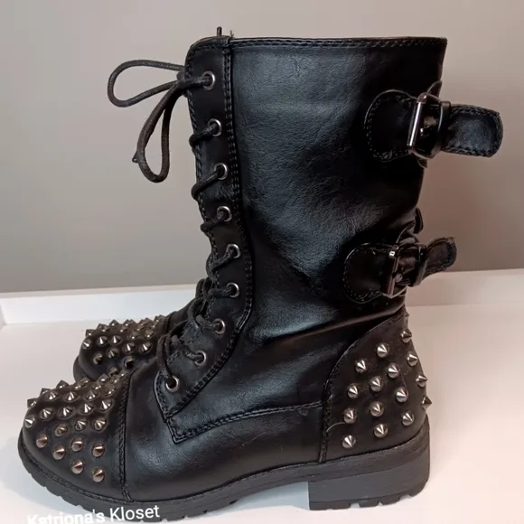 Forever Vintage 90s Studded Calf High Moto Boots