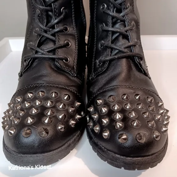 Forever Vintage 90s Studded Calf High Moto Boots