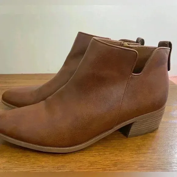 Franco sarto brown leather Lydia bootie