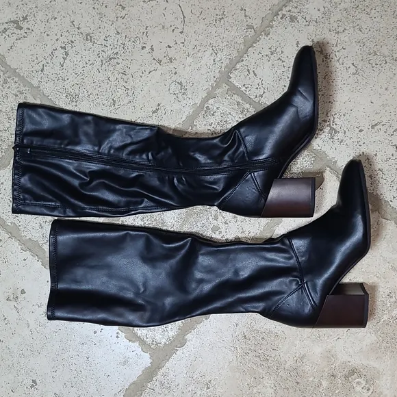 Franco Sarto L-Tribute Black Square Toe Block Heel Women's Boots Size 9.5