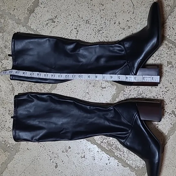 Franco Sarto L-Tribute Black Square Toe Block Heel Women's Boots Size 9.5