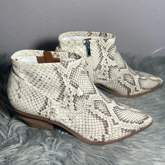 Franco Sarto Simply Snakeskin Cowboy Ankle Boots Booties Size 10M