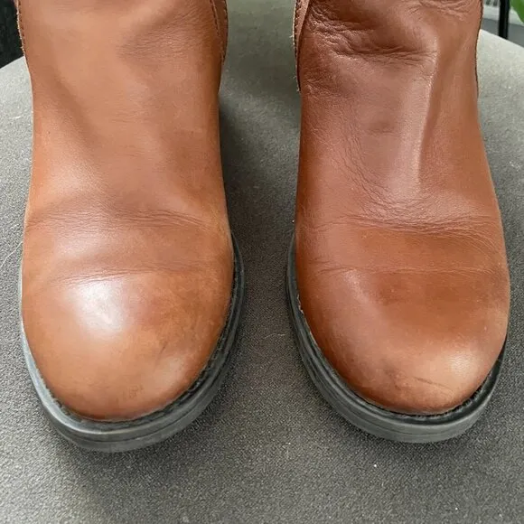 Franco Sarto Women's size 7 Cognac Boots Leather