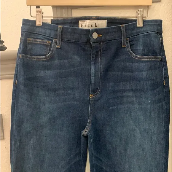 Frank &amp; Eileen | Killian 2003 Wash Crop Flare Jeans | Sz 31 | EUC