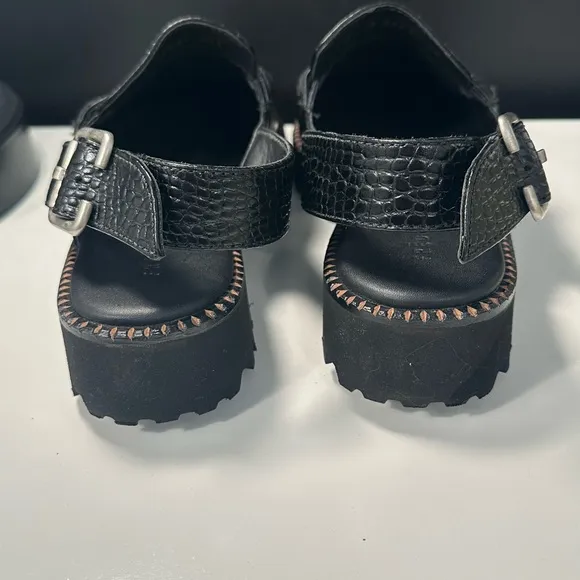 Freda Salvador women’s Juana Slingback Loafer flats size 6