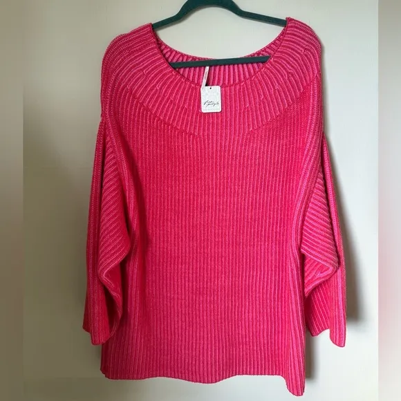 FREE PEOPLE Charlotte Tunic Oversized Sweater Pink Blossom Glow Size Large NWT