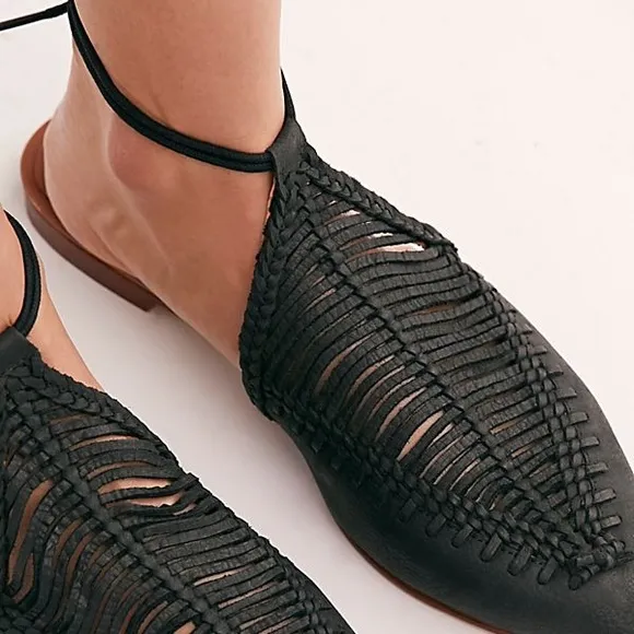 FREE PEOPLE DANA Woven Flat NWT SZ37 Black NIB