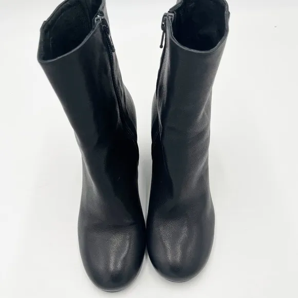 Free People Round Heel Black Leather Boots Size EU 36
