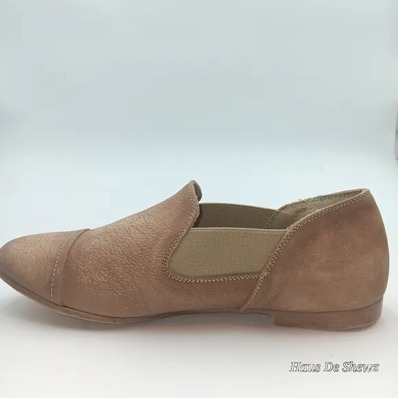 Free People Suade Leather tan Pointed Toe Flats Women's Sz 37