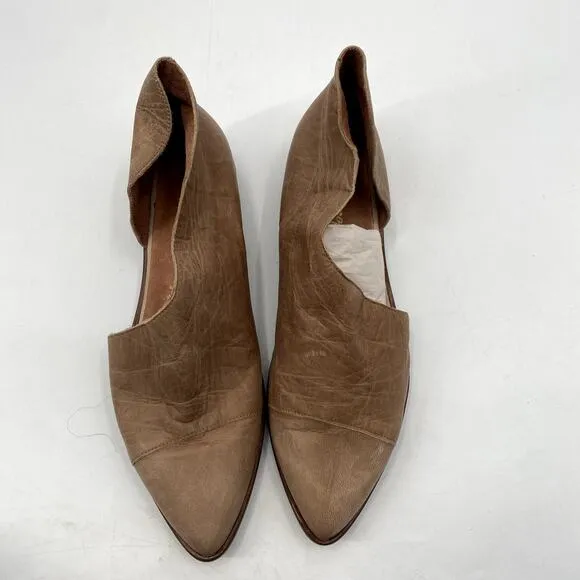 Free people Tan D'orsay Pointed Toe Flats
