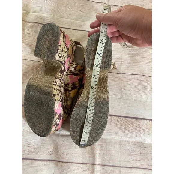 Free People Women's Ditsy Floral Slingback Bohemian Wedges - 40 (US 9)