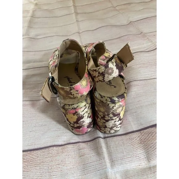 Free People Women's Ditsy Floral Slingback Bohemian Wedges - 40 (US 9)