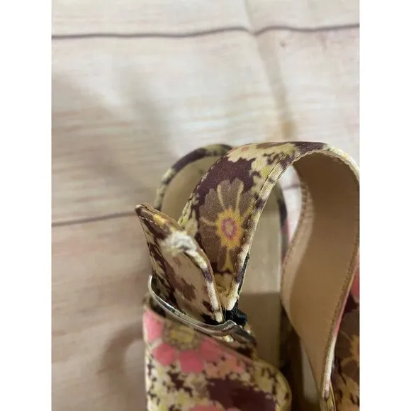 Free People Women's Ditsy Floral Slingback Bohemian Wedges - 40 (US 9)