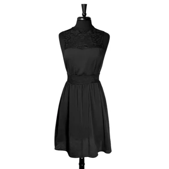 Free People Women's Dress Black Floral Lace Whimsigoth Grunge Witchy Babydoll S