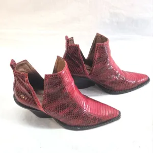 FREE PEOPLE x JEFFREY CAMPBELL Women’s 6 Red Snakeskin Side Cut Boots Heels