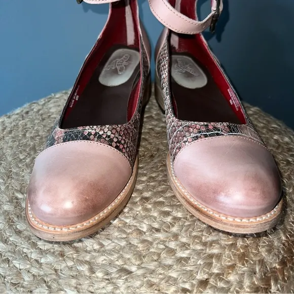 Freebird by Steven Marilyn Snake Print Shoes