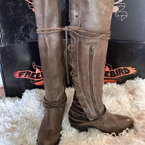 Freebird Coal Women's leather boots.