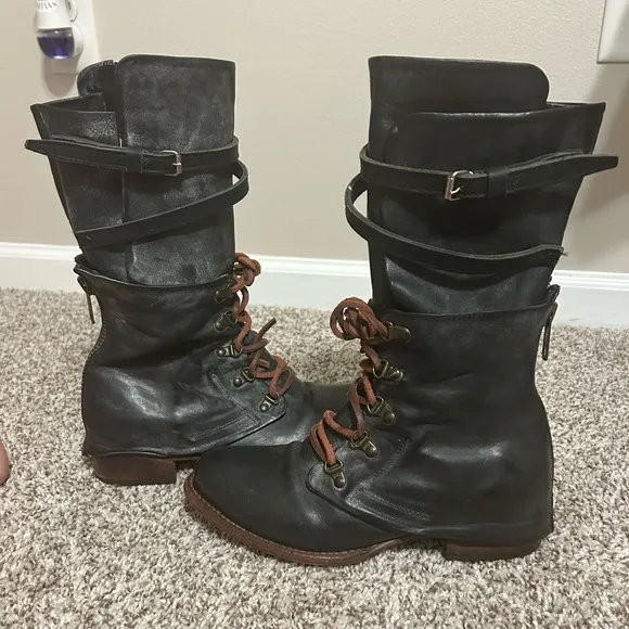 Freebird Ravi, Gray Black Vintage Moto Boots with Side Zipper