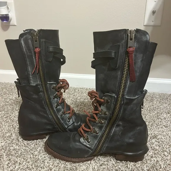 Freebird Ravi, Gray Black Vintage Moto Boots with Side Zipper