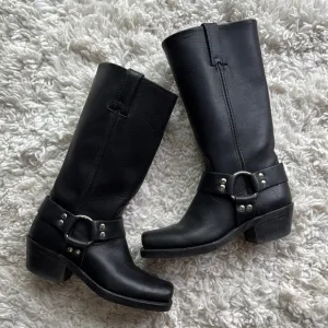 Frye Harness 12R Leather Boots