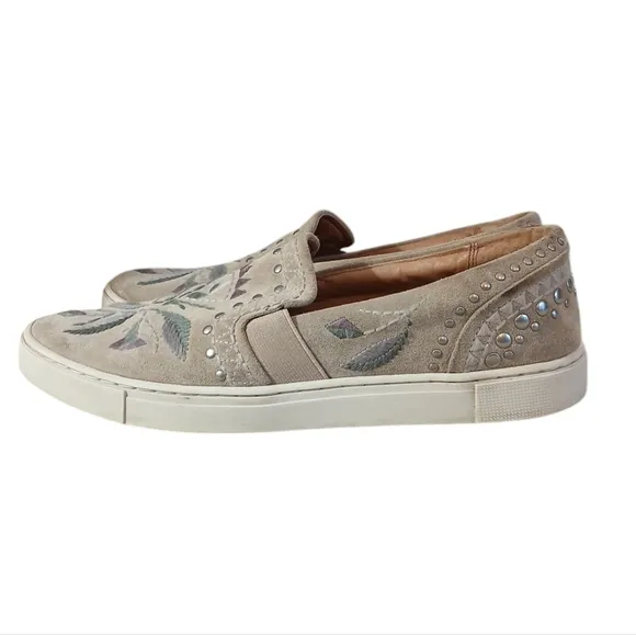 Frye Ivy Embroidered Sneakers size 10 Women's Studded Suede Slip On Shoes