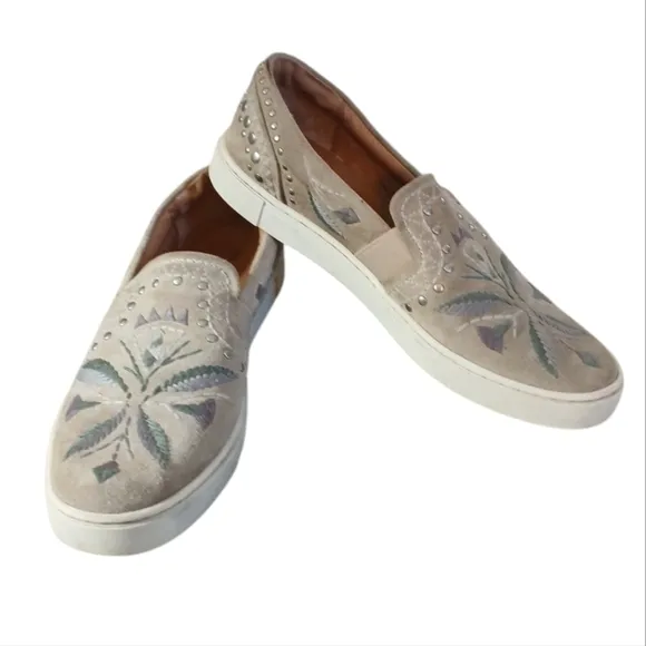 Frye Ivy Embroidered Sneakers size 10 Women's Studded Suede Slip On Shoes